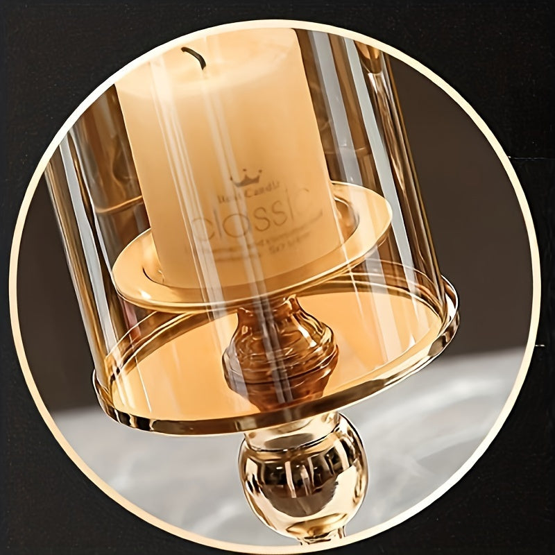 Conjunto de 3 Peças de Castiçais Elegantes em Metal Dourado