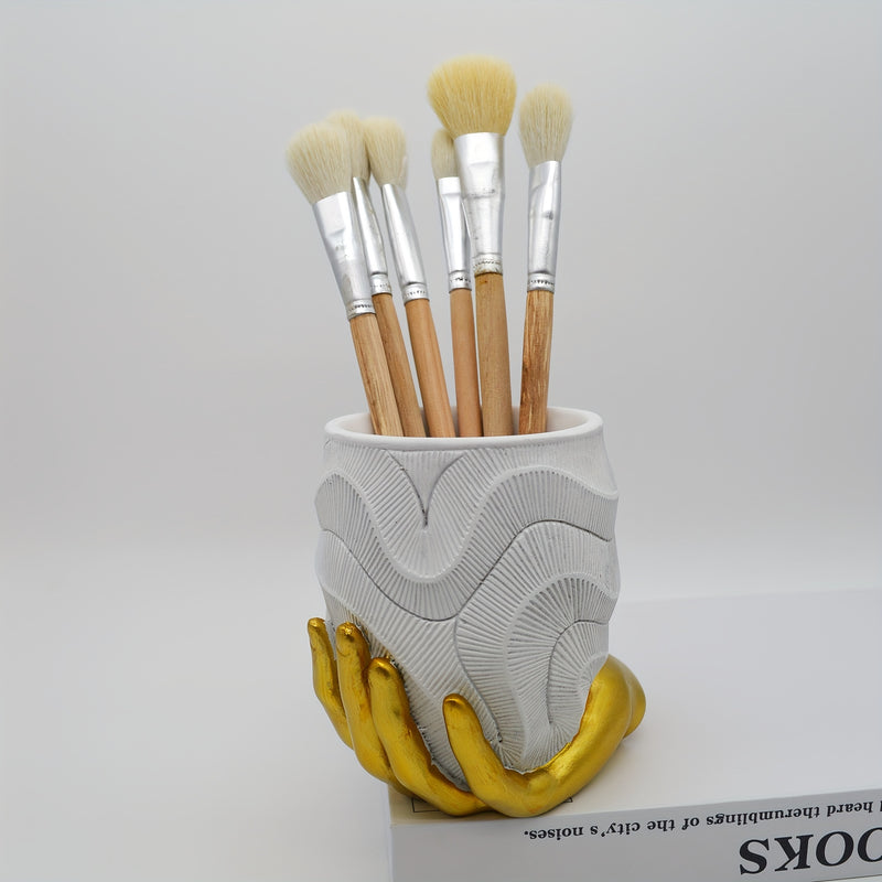 Recipiente de Caneta em Resina Dourada com Base em Formato de Mão